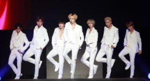 MONSTA X