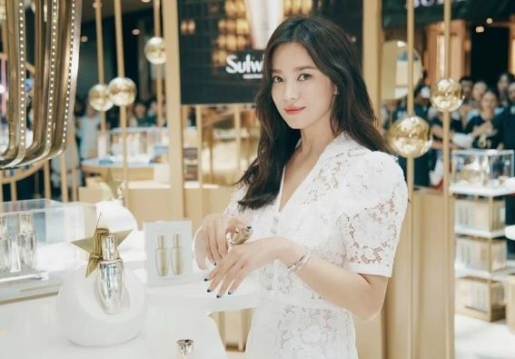 Selepas 'Song-Song Couple' Berpindah Keluar Dari Rumah, Saksi Dedah Di Mana Mereka Kini Tinggal 3 bw318