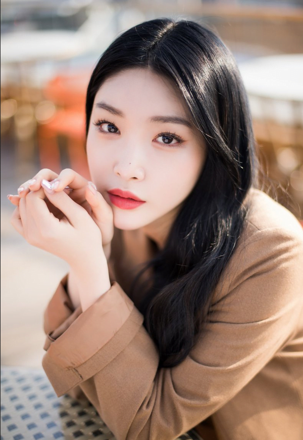 Kim Chung Ha Derma 20 Juta KRW Untuk Membantu Kanak-Kanak Yang Memerlukan 1 1 8
