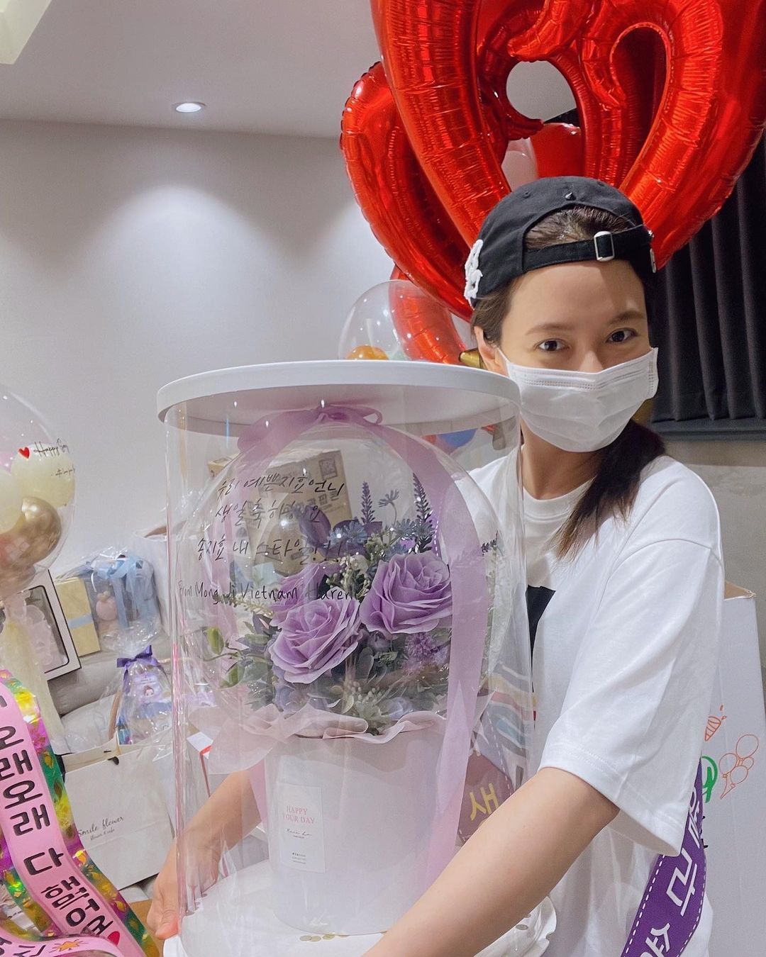 Song Ji Hyo Kongsi Gambar Kek-Kek Unik Yang Dikirim Peminatnya 6 Song Ji Hyo 14