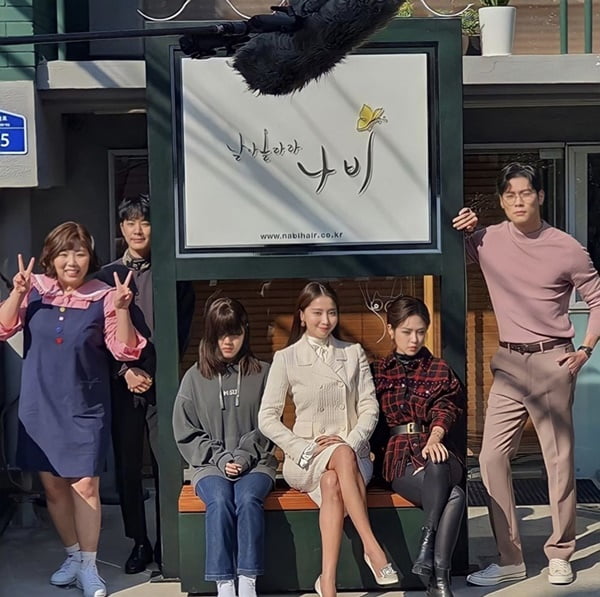 7 K-Drama Terbaru Beratur Nak Keluar Bulan Ogos 2021 5 img 20210124 193359 436d1ba72031bce0bed77ec9c1bf74d3 a35612c23bd474644eb8a5a25af9b848