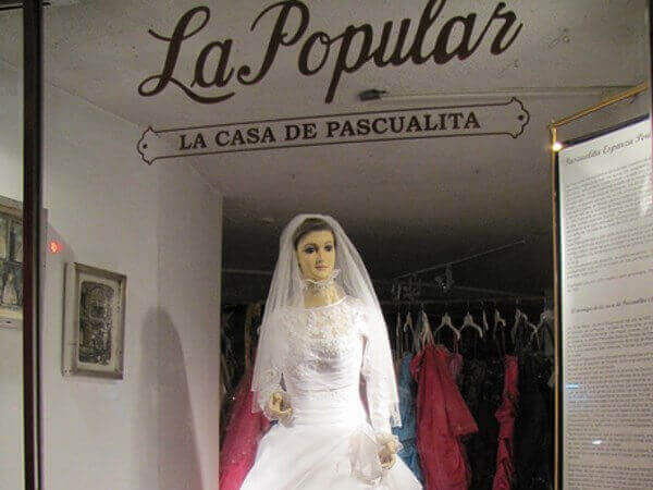 Misteri La Pascualita, Siapa Sebenarnya Mannequin Cantik Bergaun Pengantin Ini? 1 la pascualita image 2