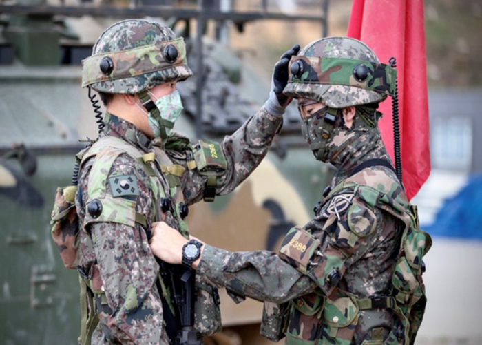 Apa Rasanya Masuk Khidmat Tentera Mandatori Korea Selatan? 2 main qimg 95f7e16a123275fe51a80919fc7385f8