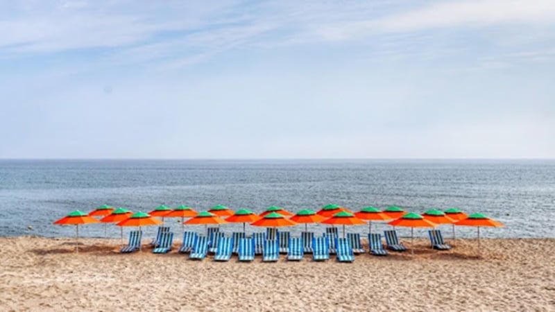 25 Lokasi Best Di Gangwon, Korea Selatan Yang Kaki Travel Mesti Pergi 27 Maengbang beach jpg