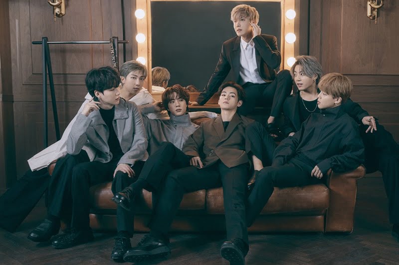 5 Selebriti Korea Yang Paparazzi Dispatch ‘Putus Asa’ Nak Bongkar Skandal 1 R1352 FEA BTS A Opener