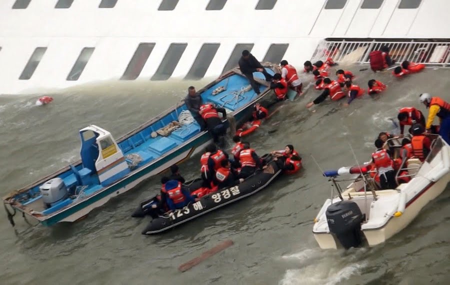 Kisah Tragedi Feri Sewol Yang Mengorbankan Anak-anak Sekolah Di Korea 2 2 6