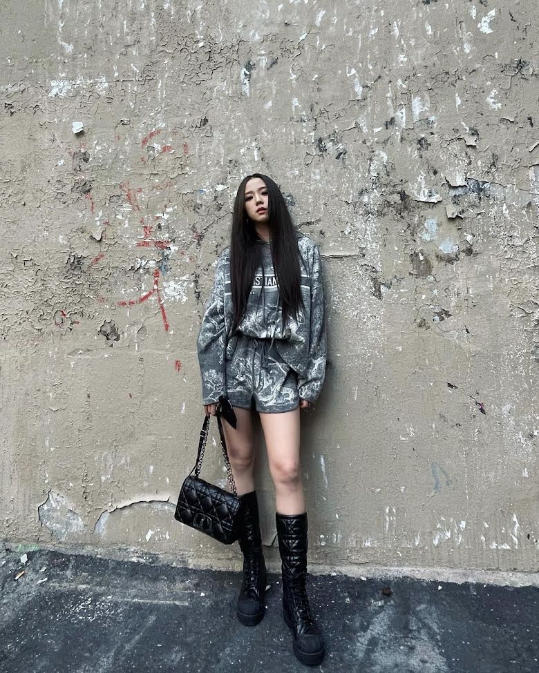 5 Cara Fesyen Mengikut Jisoo Blackpink 11 13