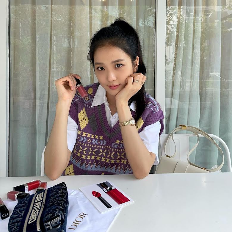 5 Cara Fesyen Mengikut Jisoo Blackpink 6 7 1