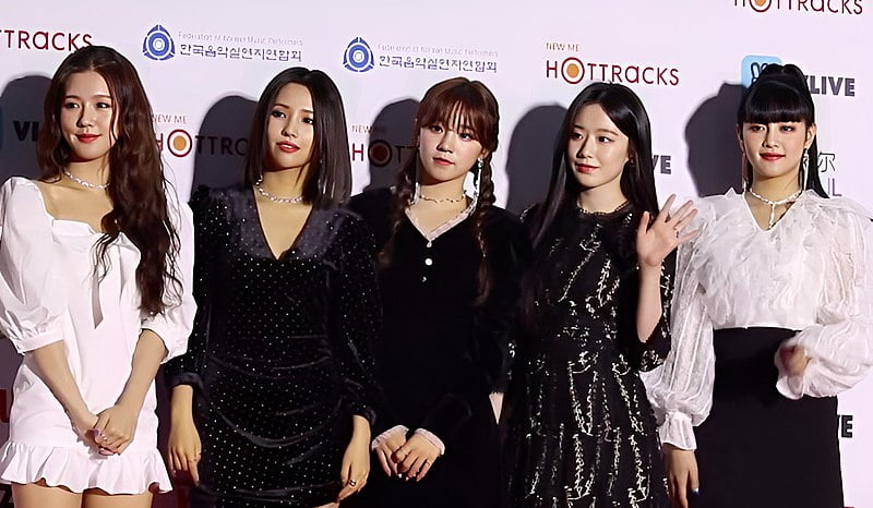 Selepas Kontroversi Soojin, (G)I-DLE Memutuskan Untuk 'Move-On' 3 00108 여자아이들 GI DLE Gaon Awards tweaked 2
