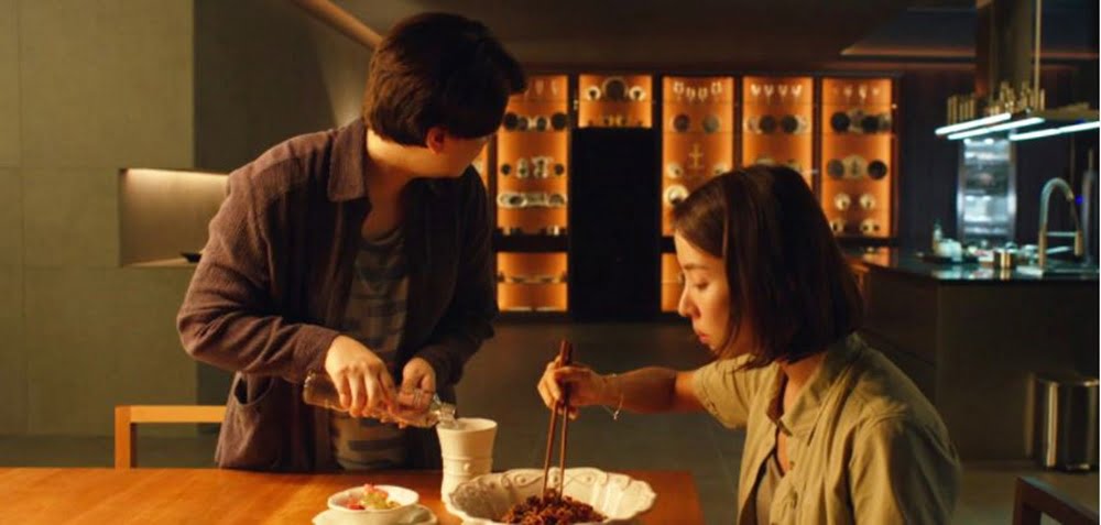 5 Paparan Budaya Unik Korea Selatan Dalam Filem 'Parasite' 4 3 8