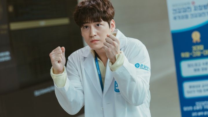 Rating ‘Ghost Doctor’ Semakin Meningkat, Ini Dua Sebab Mengapa Anda Harus Menonton Drama Bromance Perubatan Ini 8 51b7e143fa8e31a13ba113c5bf0be1056e7a5c08