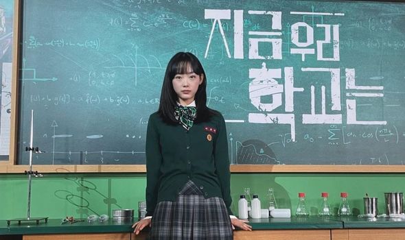 Lee Yoo Mi Menerima Berbakul- Bakul Sumpah Seranah Daripada Penonton 2 Lee Yoo mi Na yeon All Of Us Are Dead 3899162