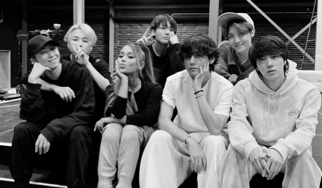 HYBE Menjadi Agensi Muzik Korea Pertama Yang Mencapai Jualan Lebih 4 Trillion (MYR) 4 allkpop 1617379346 untitled 1