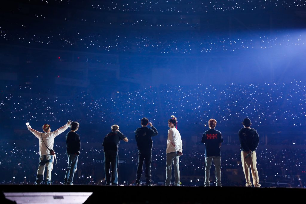 HYBE Menjadi Agensi Muzik Korea Pertama Yang Mencapai Jualan Lebih 4 Trillion (MYR) 5 content BIGHIT MUSIC BTS PERMISSION TO DANCE ON STAGE LA 2021 pr 1