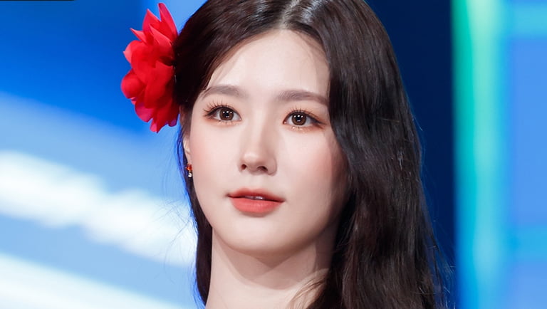 9 Selebriti Kpop Wanita Ini Sangat Popular Di Kalangan Lelaki 5 gidle miyeon cover