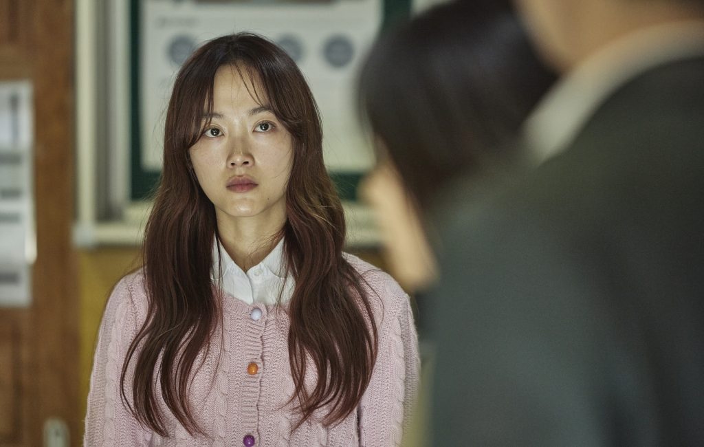 Lee Yoo Mi Menerima Berbakul- Bakul Sumpah Seranah Daripada Penonton 3 lee yoo mi all of us are dead interview na yeon 2022