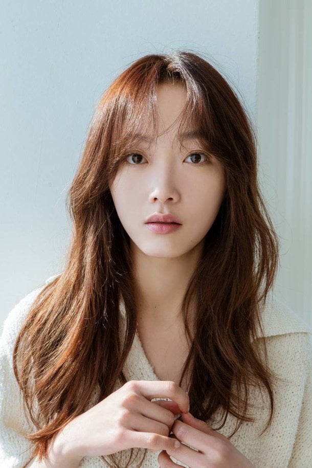 Lee Yoo Mi Dahulu Pernah Berhasrat Untuk Melakukan Pembedahan Plastik, Kini Tidak Lagi 1 photo1333867