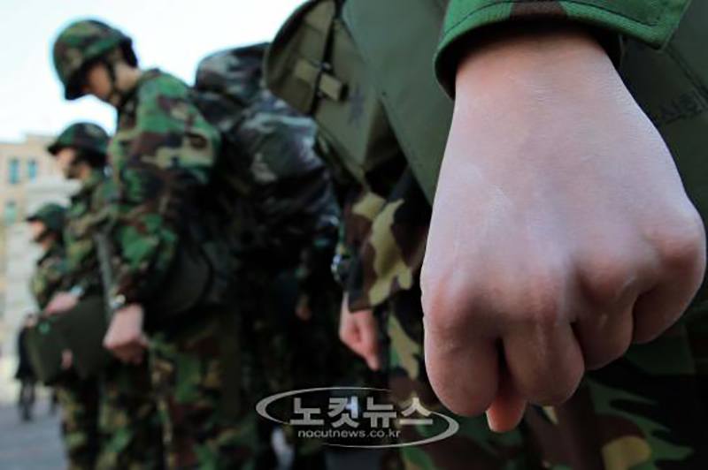 Jae Suk Pernah Selamatkan Seorang Tentera Daripada Rentap Nyawa Sendiri 1 1