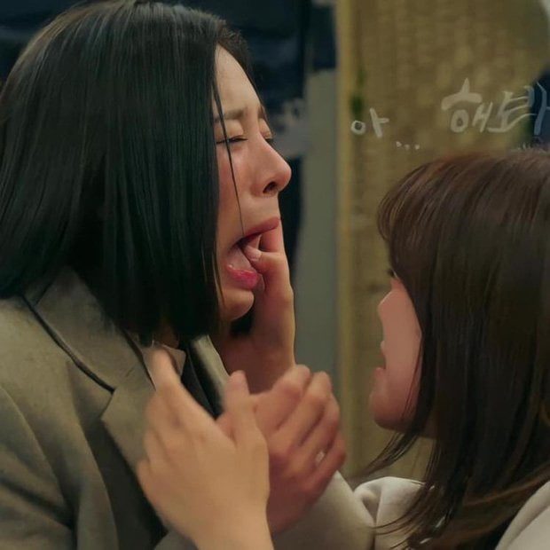 Jin Young Seo Dalam K-Drama “Business Proposal” Mengingatkan Penonton Pada Watak Daripada “Detective Conan” Ini 3 2 8