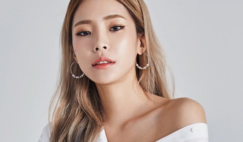 Berat Badan Turut Mendadak, Heize Sedang Berusaha Untuk Dapatkan Berat Badan Ideal Semula 1 allkpop 1647856681 heize collage 2