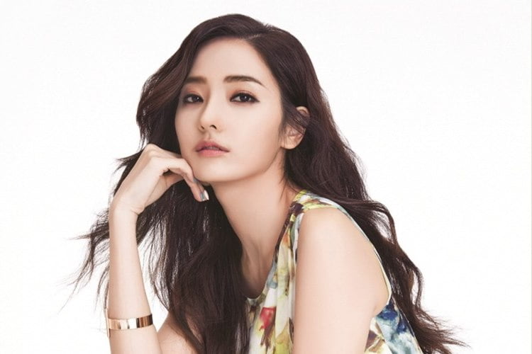 Digelar 'Barbie Korea', Han Chae Young, 41 Dicemburui Orang Ramai Kerana Kecantikan Dan Mempunyai Suami Yang Kaya-Raya 2 hanchaeyoung1 koreaiyaa