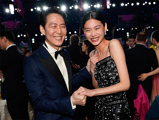 Lee Jung Jae Dan Jung Ho Yeon Dari Squid Game Berhadapan Dengan Soalan Yang Biadap Di Anugerah SAG, Netizen Korea Benggang 1 image readtop 2022 188725 16460283114960178