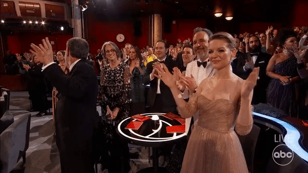 Buat Pertama Kali Di Oscar, Seorang Pelakon Menerima Anugerah Itu Tanpa Tepukan 3 troy kotsur 28032022 1
