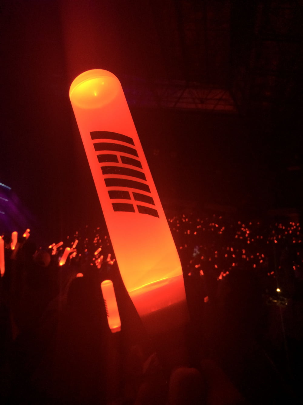 10 Lightstick Tercantik Dalam K-Pop 4 1649596236 image