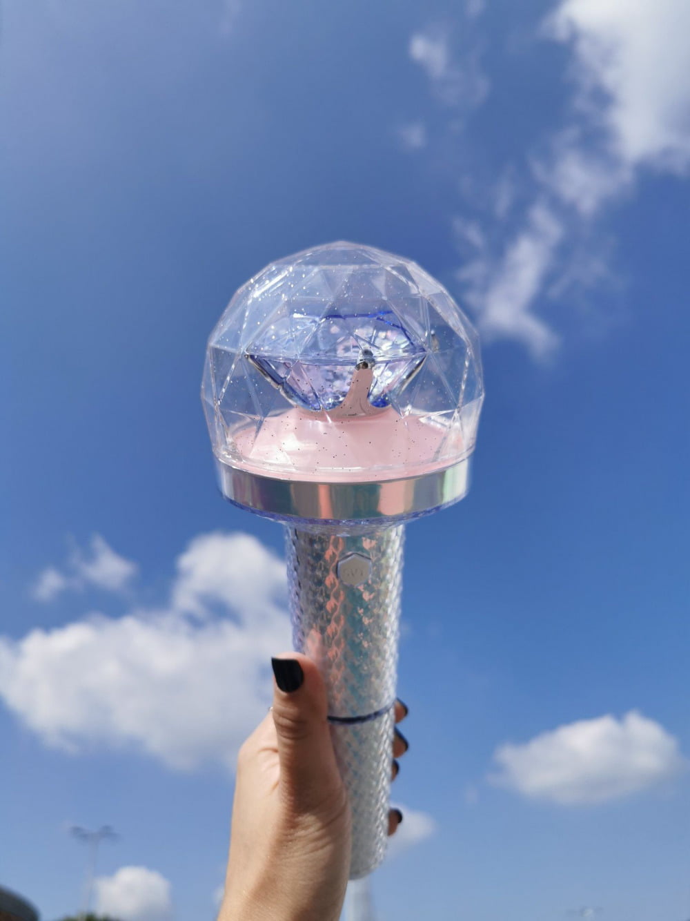 10 Lightstick Tercantik Dalam K-Pop 9 1649596352 image