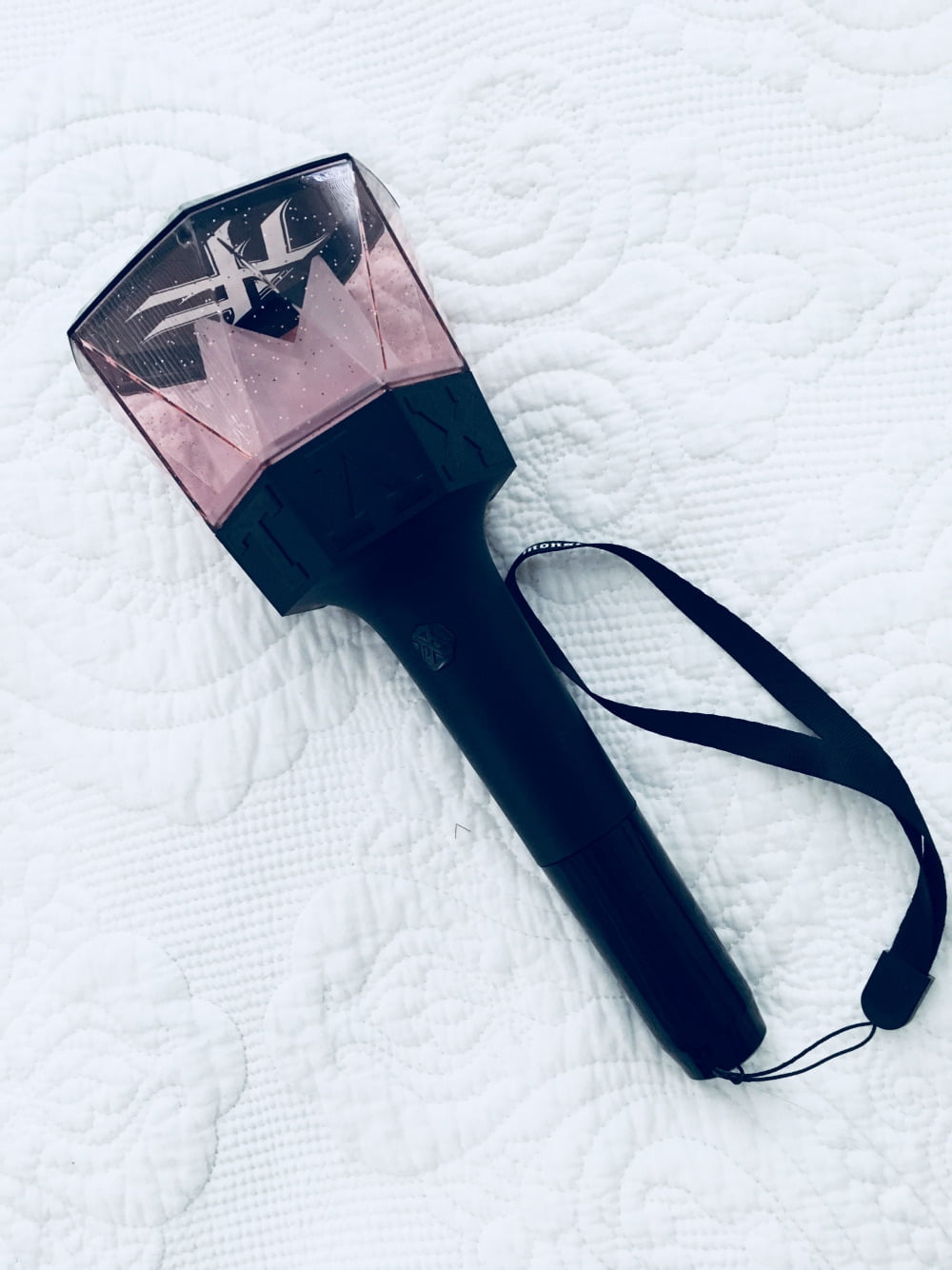 10 Lightstick Tercantik Dalam K-Pop 2 1649596398 image