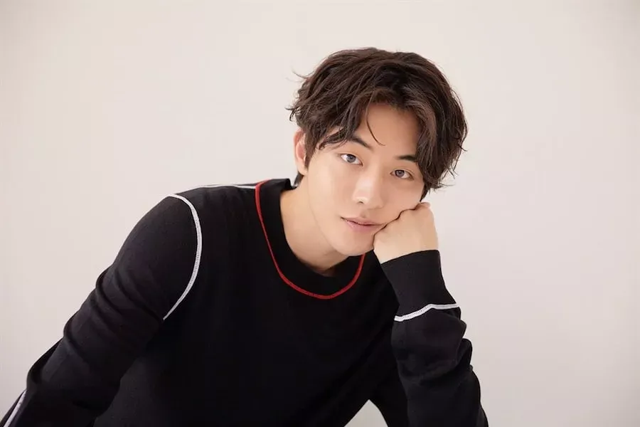 Yakin Dengan Rupa Yang Kacak, Nam Joo Hyuk Mengaku Sering Melakukan Hal Yang Memalukan Ini Di Zaman Kanak-Kanaknya 1 1b43227d627047eeb3e4dd22e1946eae