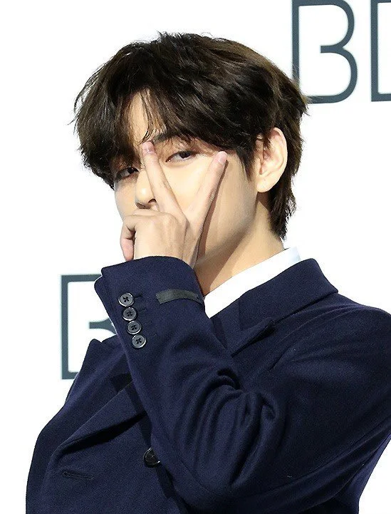 Pakar Teknologi Korea Kata Jangan Letak Gambar Gaya ‘Peace’ Di Media Sosial 1 EnO9HECXUAA0iDH