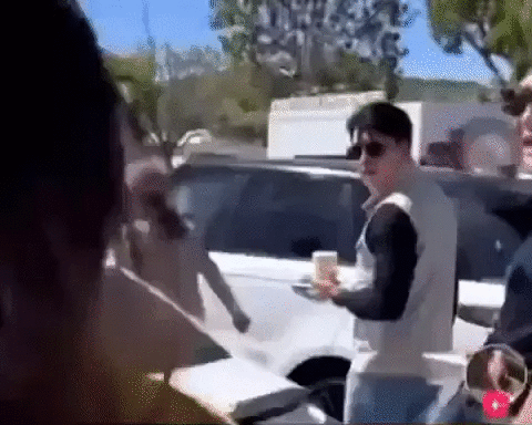 "Buat-Buat Je Lah Tak Kenal", Ramai Peminat Kesal Dengan 'Stalker' Hyun Bin Dan Son Ye Jin Di Los Angeles 2 hyun bin son ye jin honeymoon 15042022 1