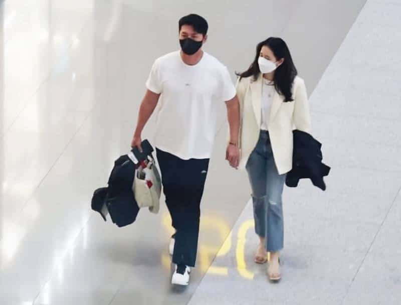 "Son Ye Jin Sorok Baby Bump?", Netizen Syak Son Ye Jin Dan Hyun Bin Kini Sedang Mengandungkan Anak Pertama. 1 77556