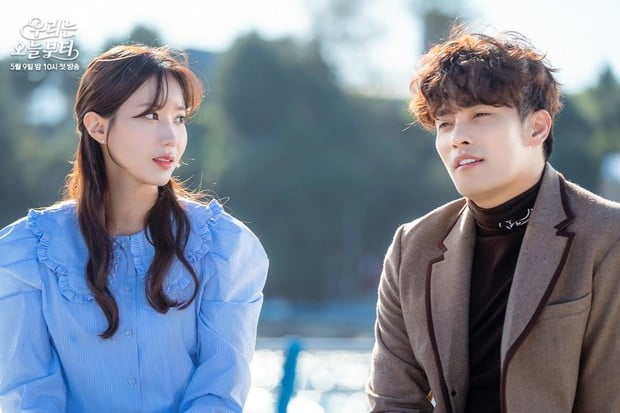 Kerana Kesalahan Hospital Im Soo Hyang 'Termengandung' Sebelum Kahwin, Ini 3 Fakta Menarik "Woori The Virgin"! 1 potret adegan im soo hyang dan sung hoon dalam drama woori the virgin foto instagramcomsbsdramaofficial
