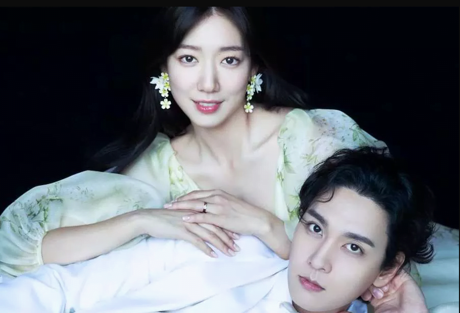 Park Shin Hye & Choi Tae Joon Timang Cahaya Mata 1 Screenshot 2022 06 01 at 3.08.34 PM