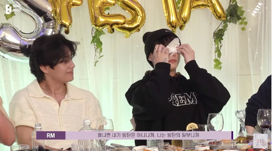 Ahli BTS Menangis Teresak- Esak, Tiada Lagi Kumpulan BTS, Kini Mereka Bergerak Solo? 3 Screenshot 2022 06 16 154539