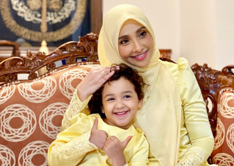 Lufya Diserang Lelaki Yang Cuba Menculik Anaknya, Netizen Tuduh Bekas Suami Jadi Dalang? 2 Screenshot 2022 06 29 115633
