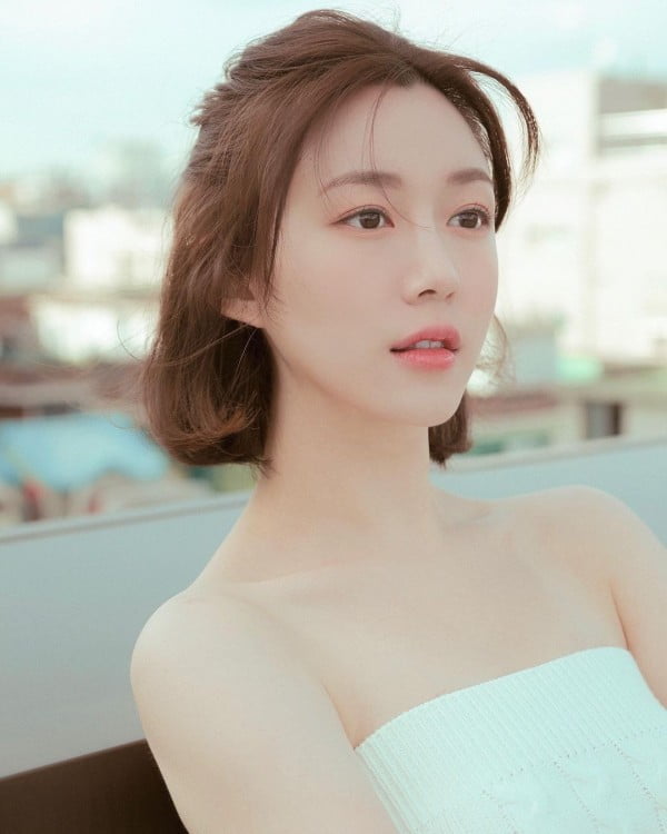 Wow, Artis Korea ni Berdarah Raja Lah! 3 lee da in