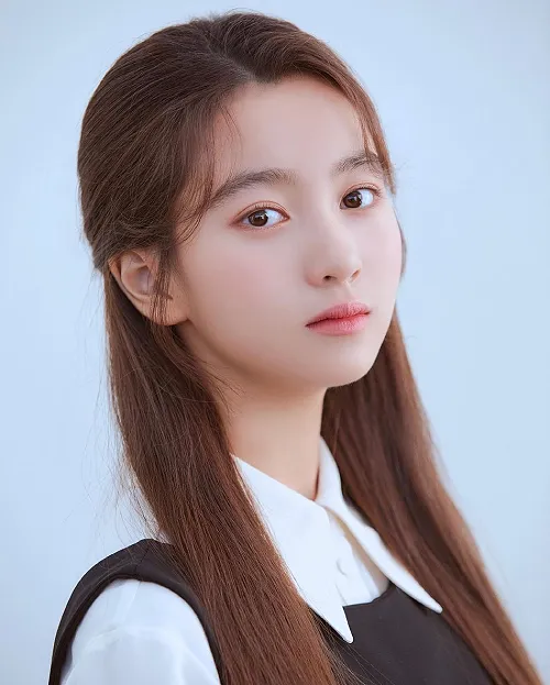 Pelakon Kanak-Kanak “Miracle in Cell No.7” Kal So Won Menunjukkan Kemahiran Menari Yang Hebat Selepas Menyertai YG Entertainment 1 Kal So won 23072022 4