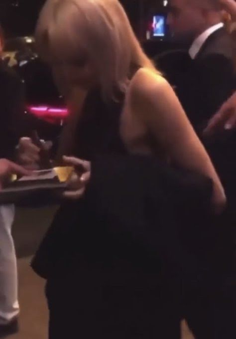 Park Bo Gum Mencairkan Hati Netizen Dengan Melakukan Tindakan Ini Kepada Lisa BLACKPINK 6 unnamed 2