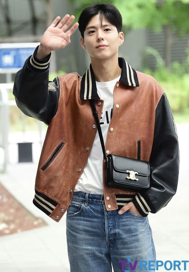 Park Bo Gum Mencairkan Hati Netizen Dengan Melakukan Tindakan Ini Kepada Lisa BLACKPINK 1 unnamed 4