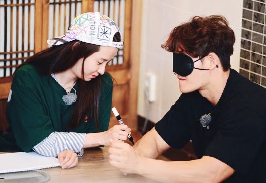 "Semoga Bahagia"-Kim Jongkook & Song Jihyo Sudah Berkahwin? 3 BB423E2E A051 4A98 9AB9 164F6C58B628