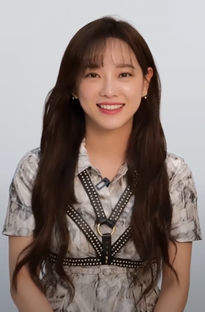 Kim Sejeong, Penyanyi & Pelakon Versatile 1 Kim Sejeong 2022