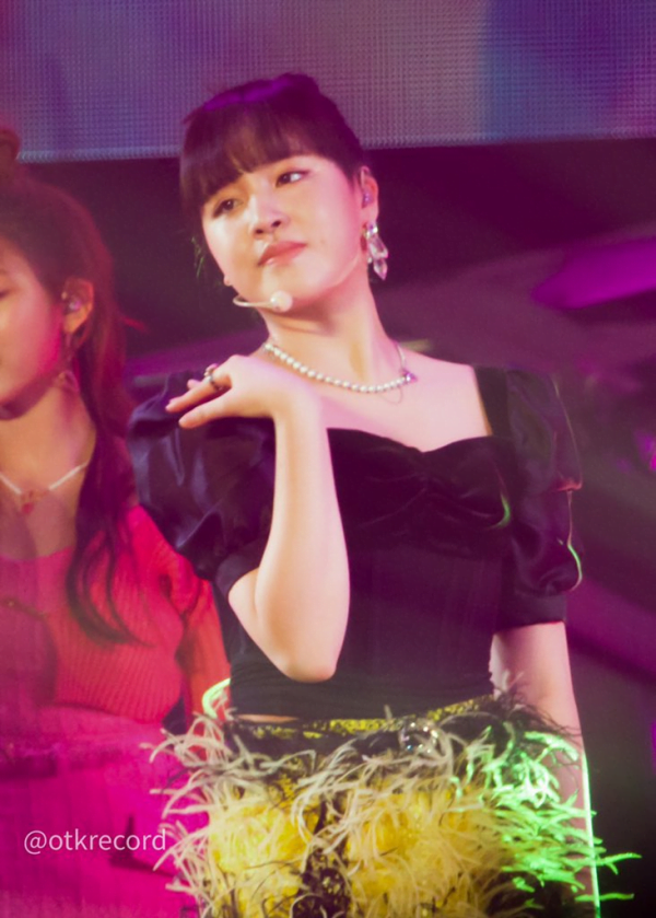 Dulu dipuji Seperti Barbie, Kini IVE Liz Dikritik Semakin Gemuk 3 ive liz rei spark mixed reactions following weight gain 2