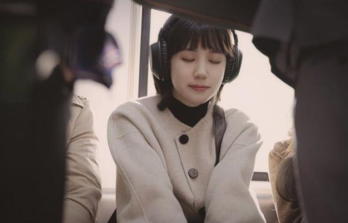 Kerana Populariti Drama ‘Extraordinary Attorney Woo’, Headphone Ini Laku Teruk! 1 medium 2022 07 30 094420b7cc