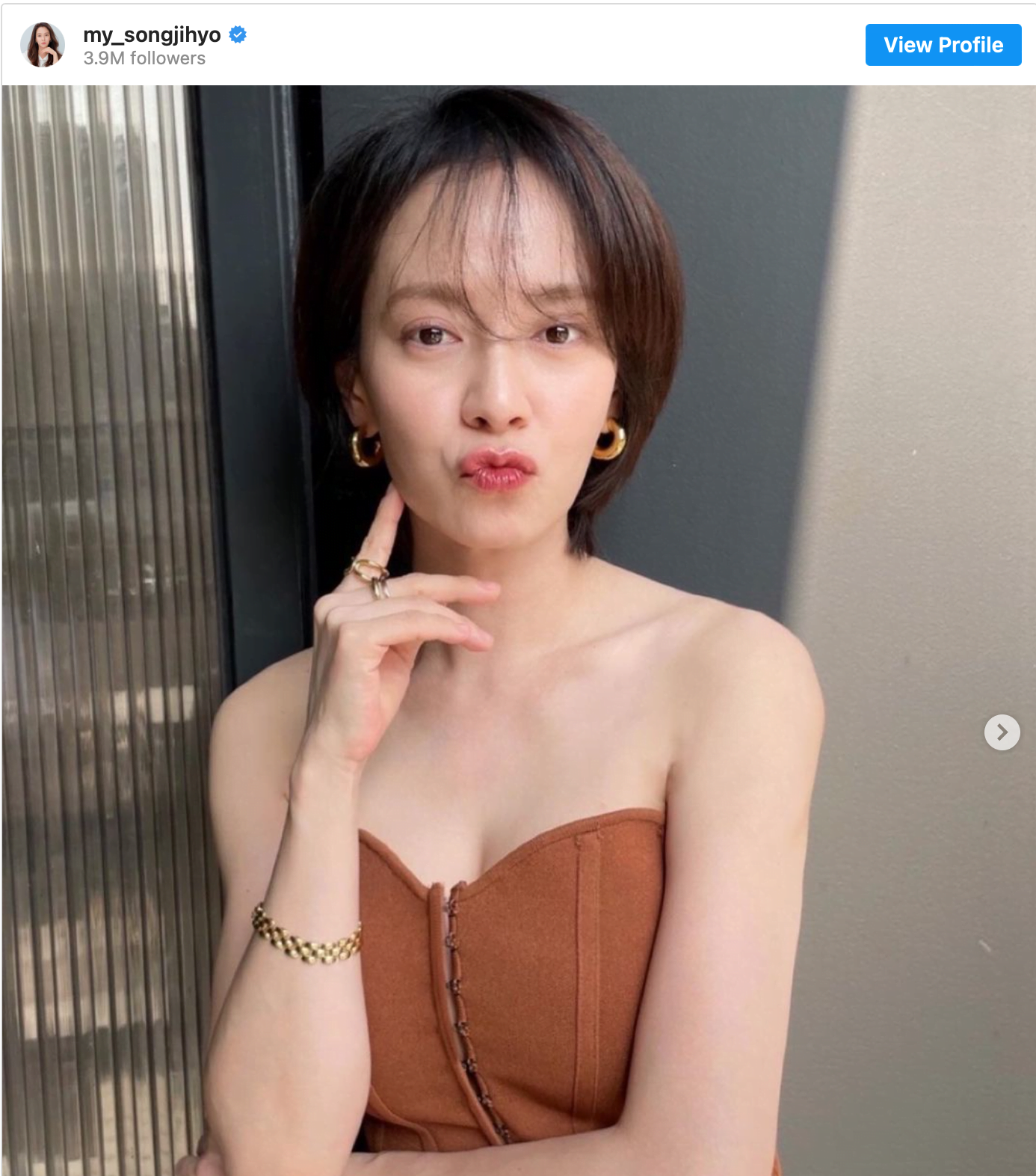 "Semakin Cantik Badan Jihyo"- Peminat Teka Song Ji-hyo 'Workout' Dengan Kim Jongkook 1 Screenshot 2022 09 15 at 7.47.04 PM