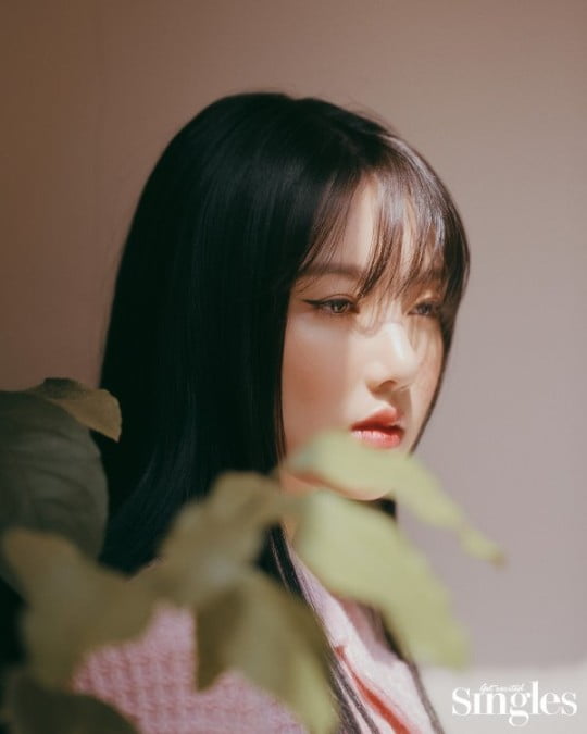 6 Idola Wanita Ini Glow Up Selepas Tanggalkan Cermin Mata 2 gfriend yerin cix yong hee my first acting challenge i want to do well