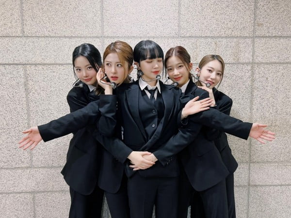 LE SSERAFIM Kantoi Akan Comeback Dengan Cara Yang Paling Kelakar Ini! 5 le sserafim kim garam rumored to return because of this
