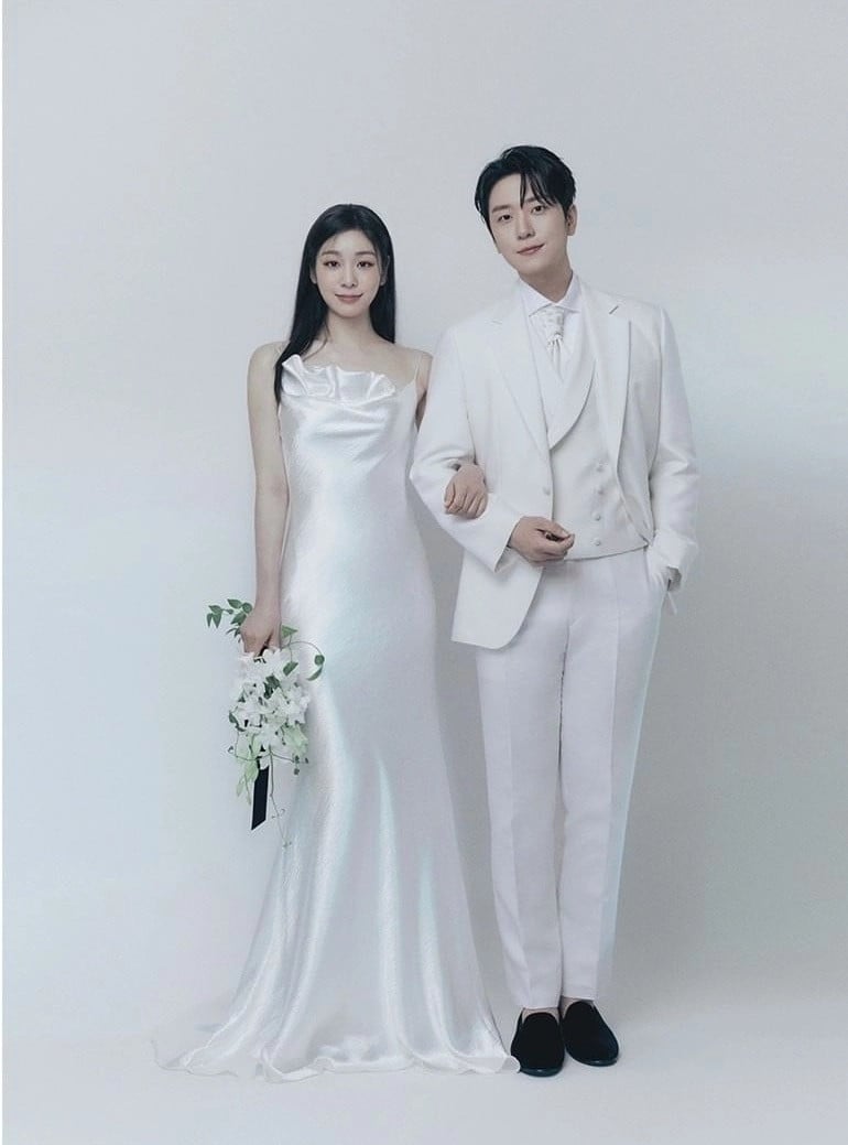 Artis Korea Yang Berkahwin Pada Tahun 2022 3 1666556506 y1